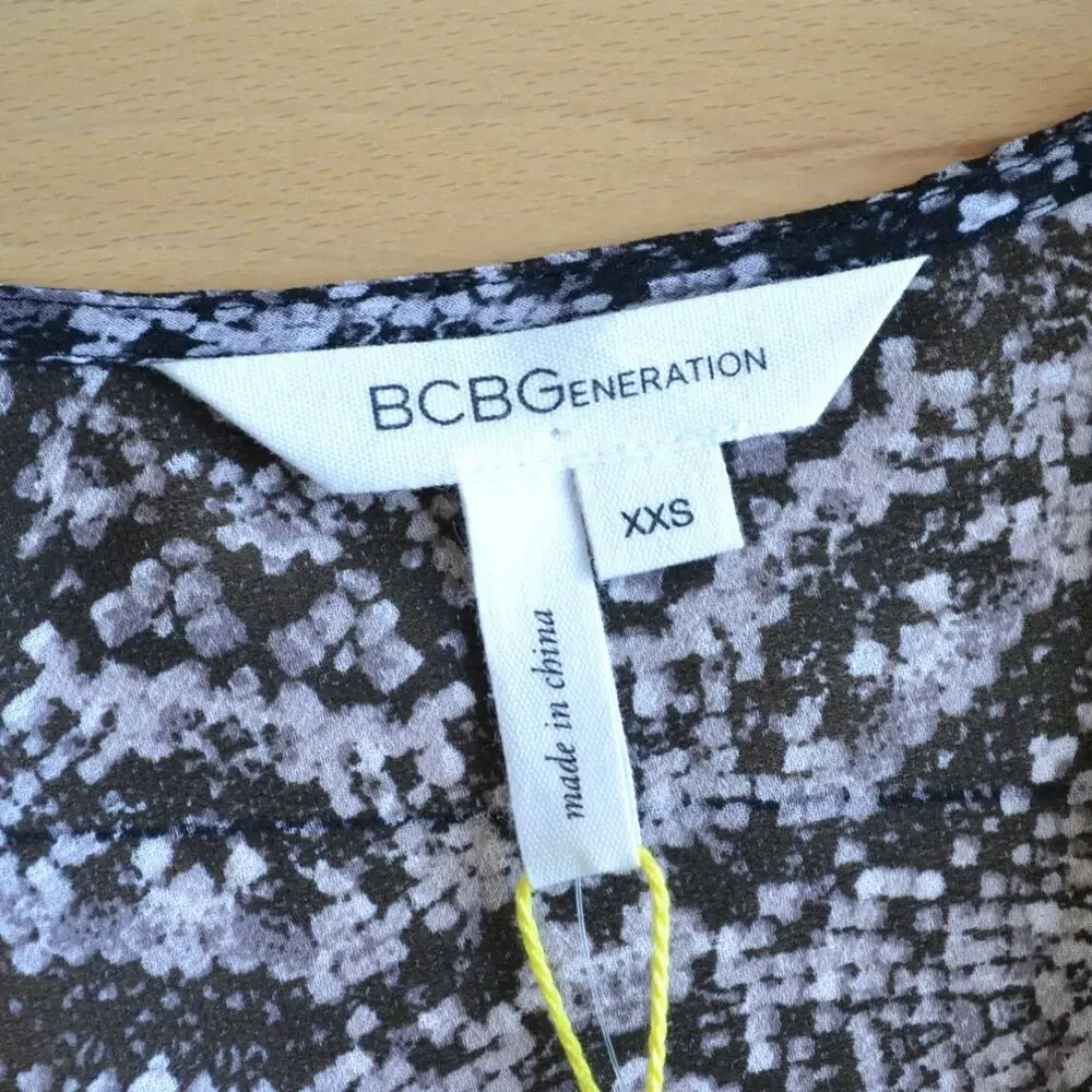NWT BCBGeneration Long Sleeve Mini Dress Deep V Neck Size XXS
